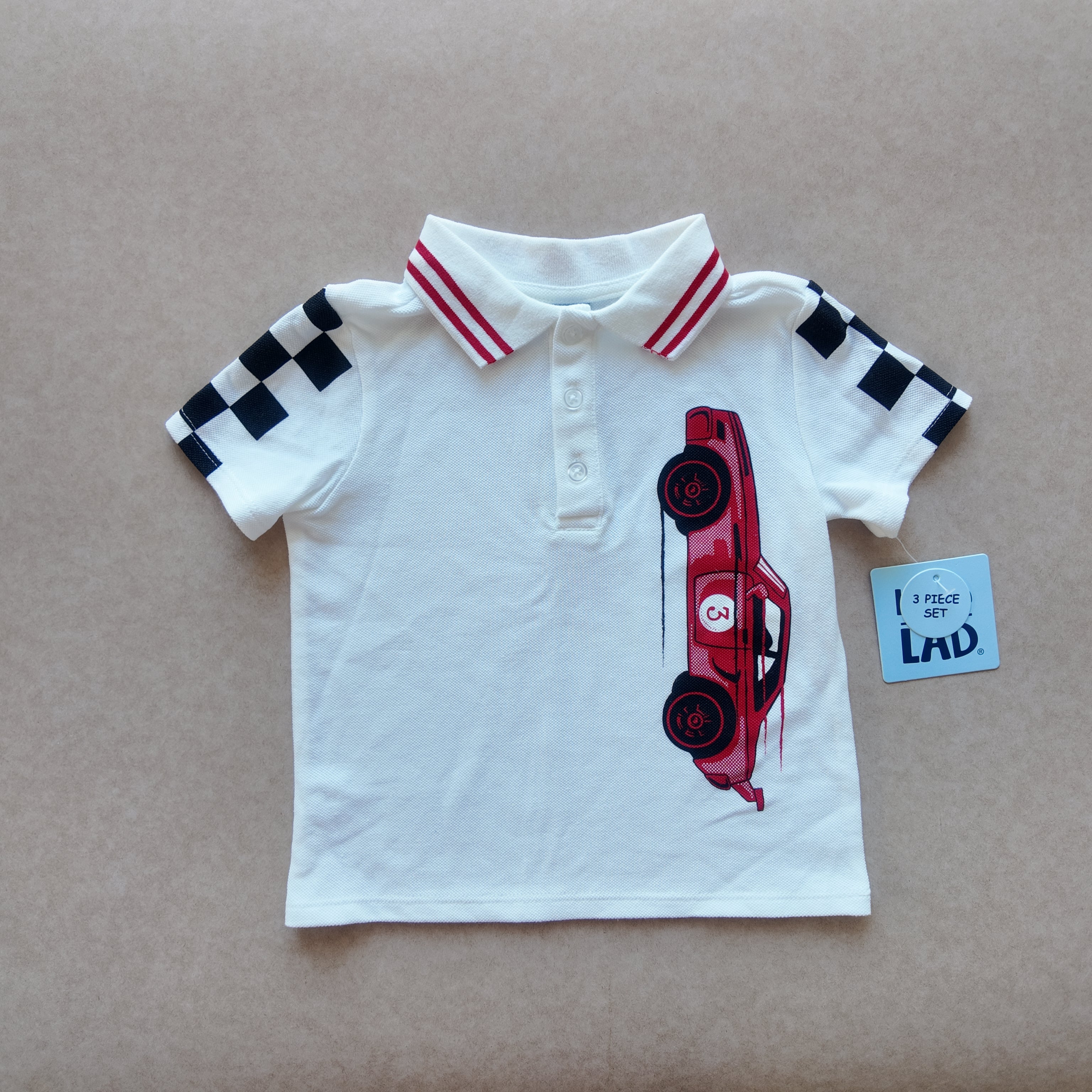 Conjunto 3 Piezas Polo Carreras con Gafas